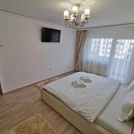 Apartament Gold Luxury Tîrgu Ocna 外观 照片