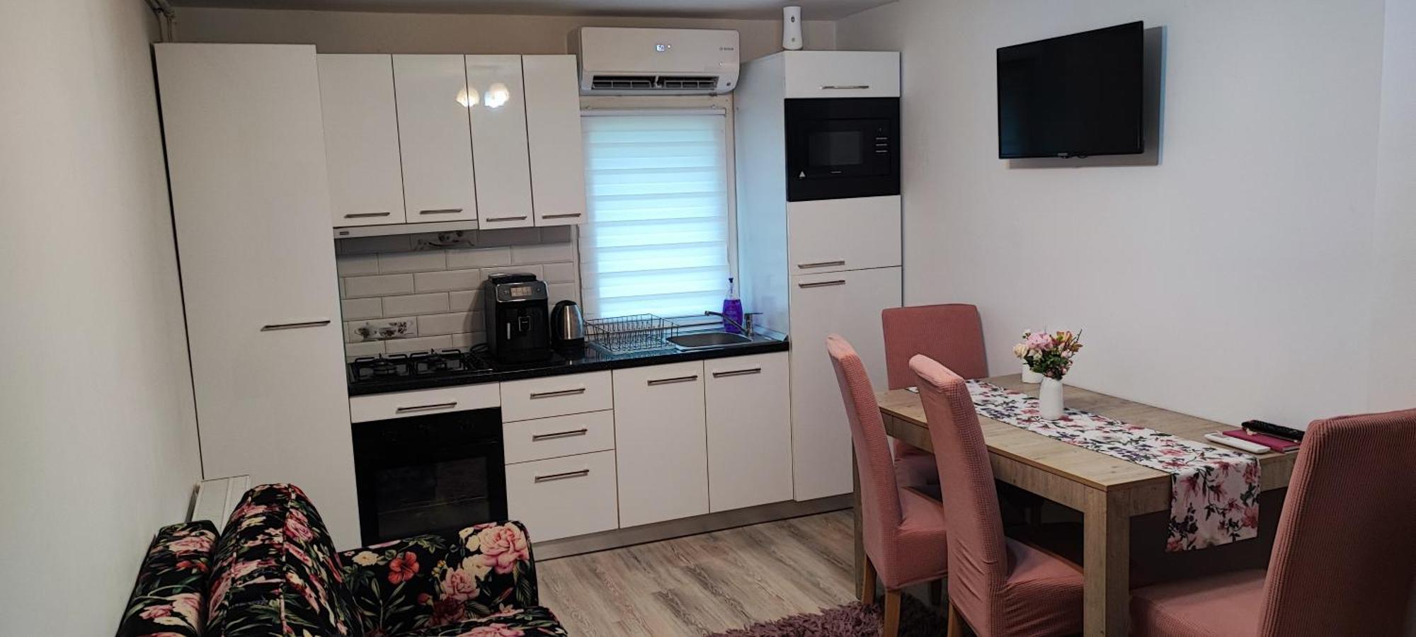Apartament Gold Luxury Tîrgu Ocna 外观 照片